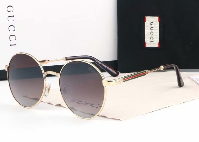 GUCCl Boutique Sunglasses 008